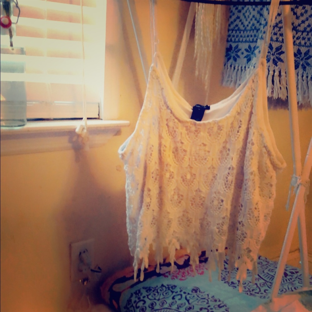 Crochet strappy crop